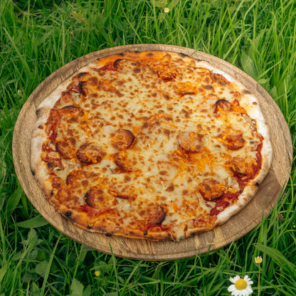 Pizza chorizo cuites au feu de bois